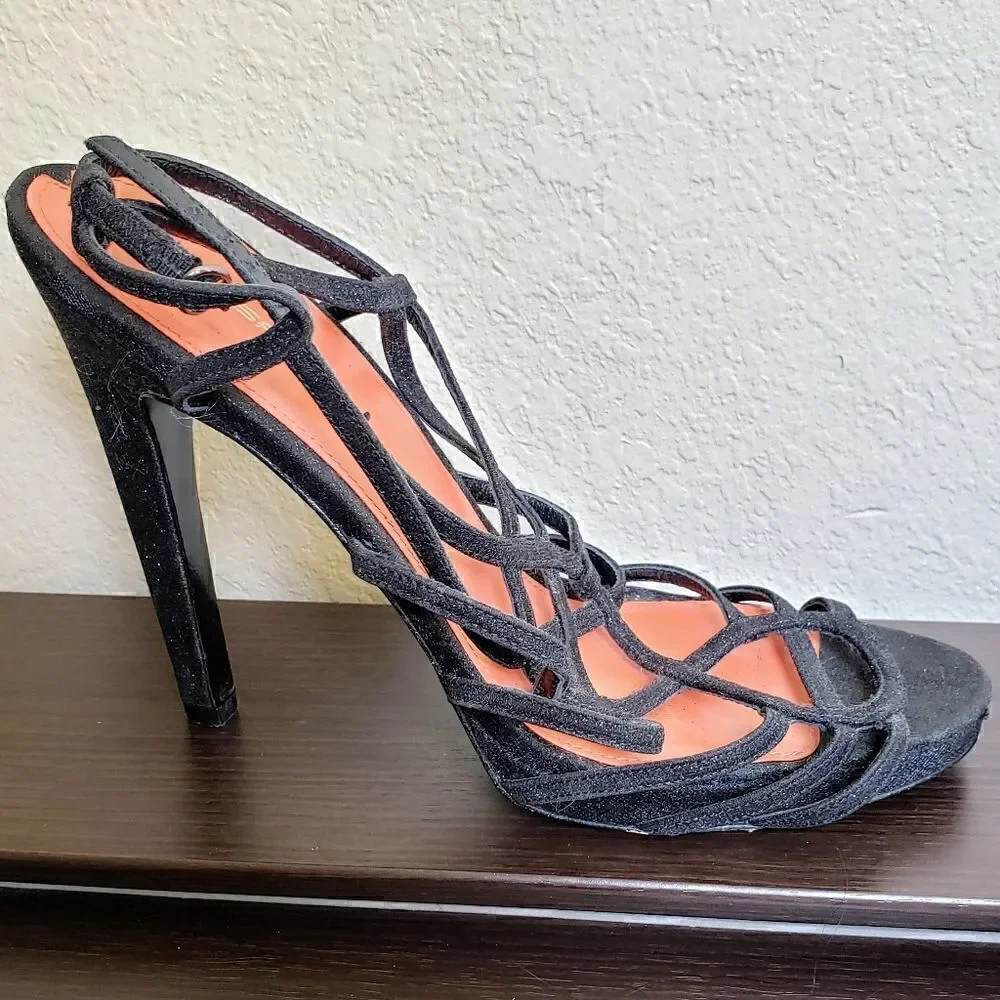 Via Spiga promise black glitter strappy heels 10